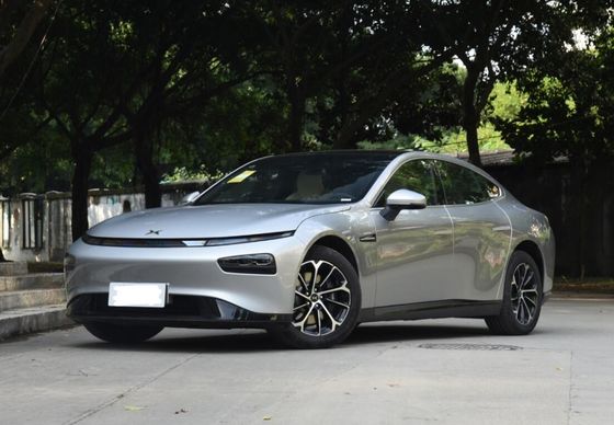 1450mm Xpeng EV Car Xpeng P7 Electric Cars 480km Automatically Lock 5 Seater 4 Door